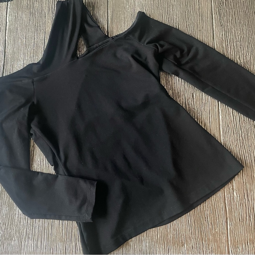 Susan Monaco off shoulder top